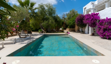 Resa estates Ibiza finca te koop st Rafael sea view sale pool and terrace .jpg